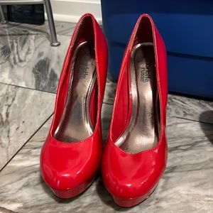 Red Patent Leather Stiletto Platform Heels